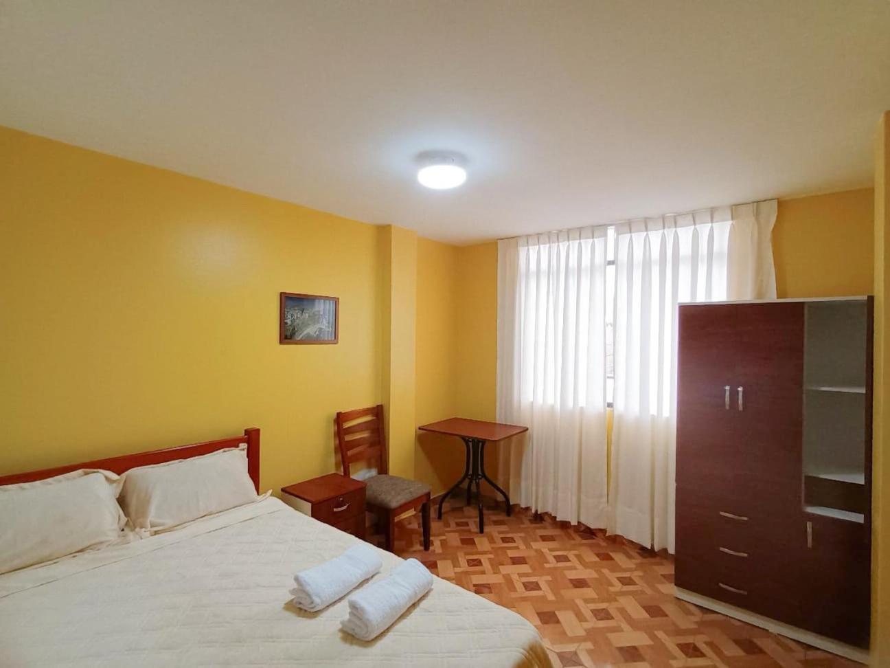 Close To Airport - Free One Time Pickup - A Y J Familia Distretto di Lima Esterno foto