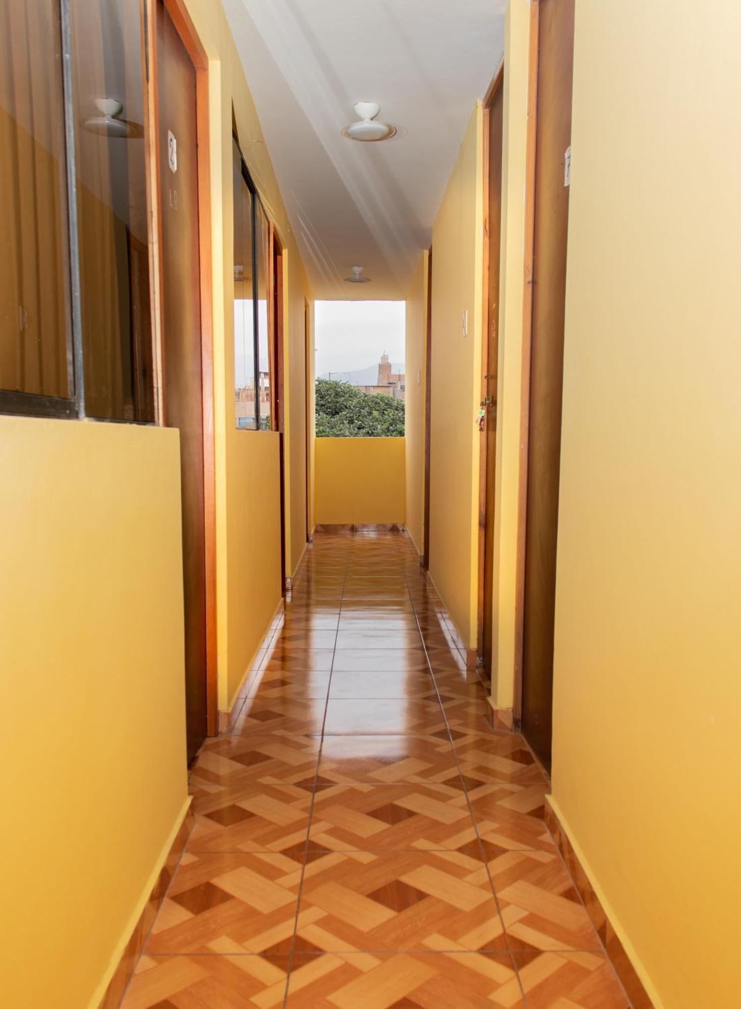 Close To Airport - Free One Time Pickup - A Y J Familia Distretto di Lima Esterno foto