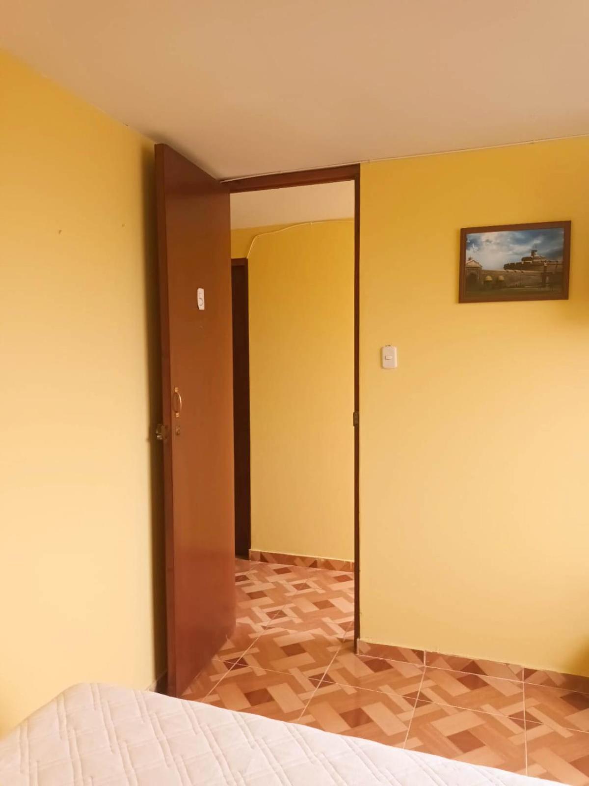 Close To Airport - Free One Time Pickup - A Y J Familia Distretto di Lima Esterno foto
