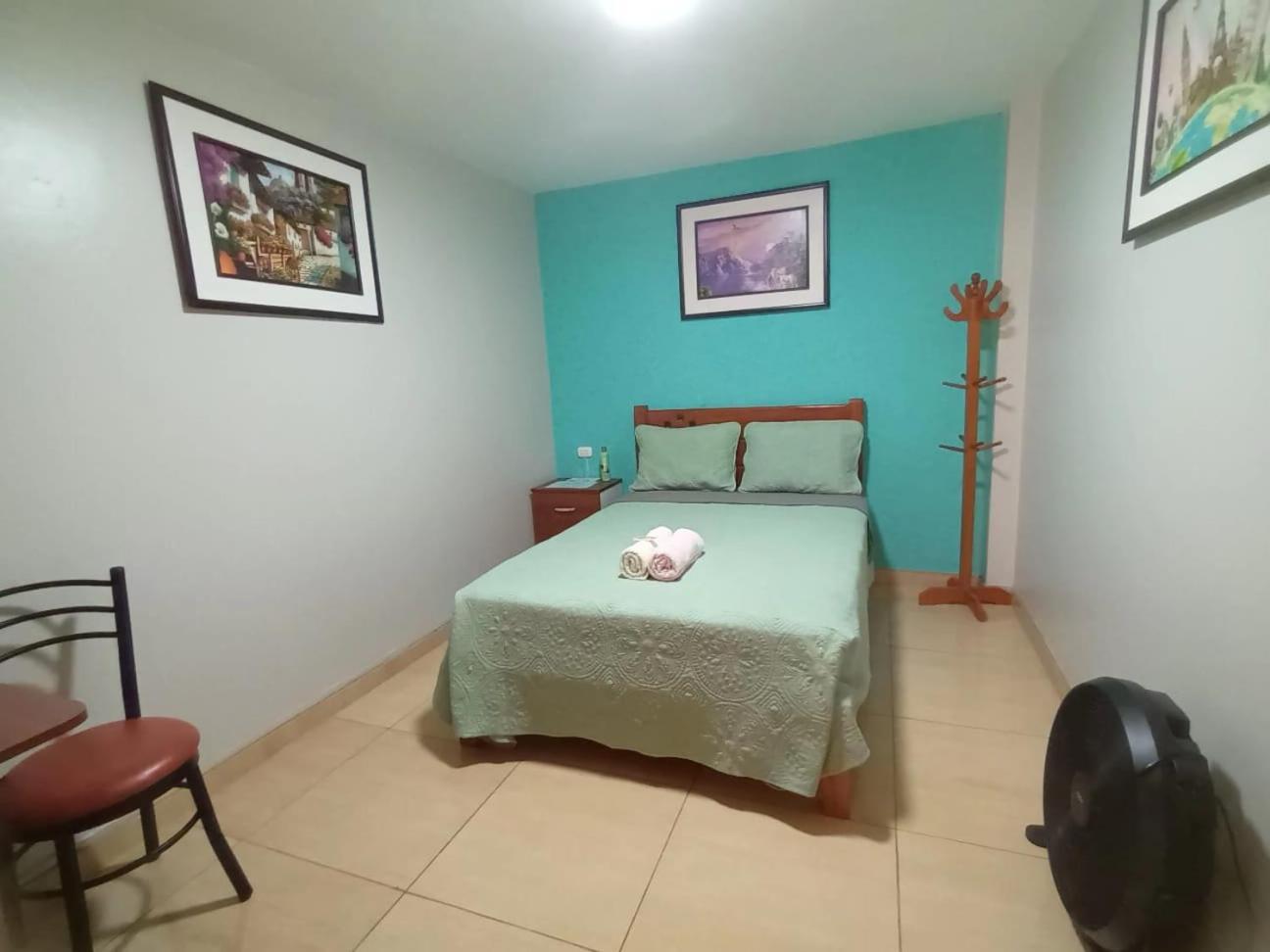 Close To Airport - Free One Time Pickup - A Y J Familia Distretto di Lima Esterno foto
